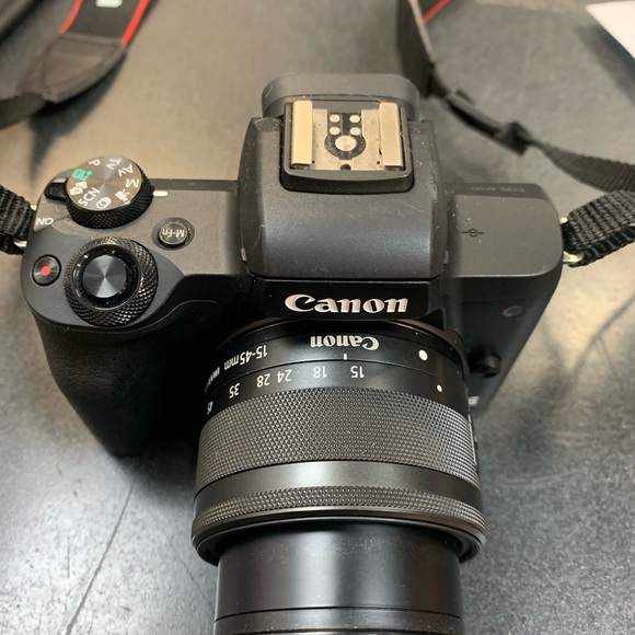 CANON EOS M 50 DIGITAL CAMERA 15-45 mm lenses Iconic high quality - Picture 4 of 15